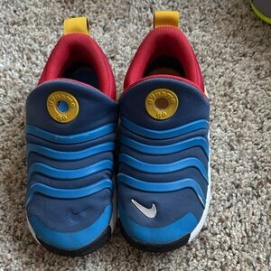 ❇️SALE❇️Nike Kids Slip-On Sneakers